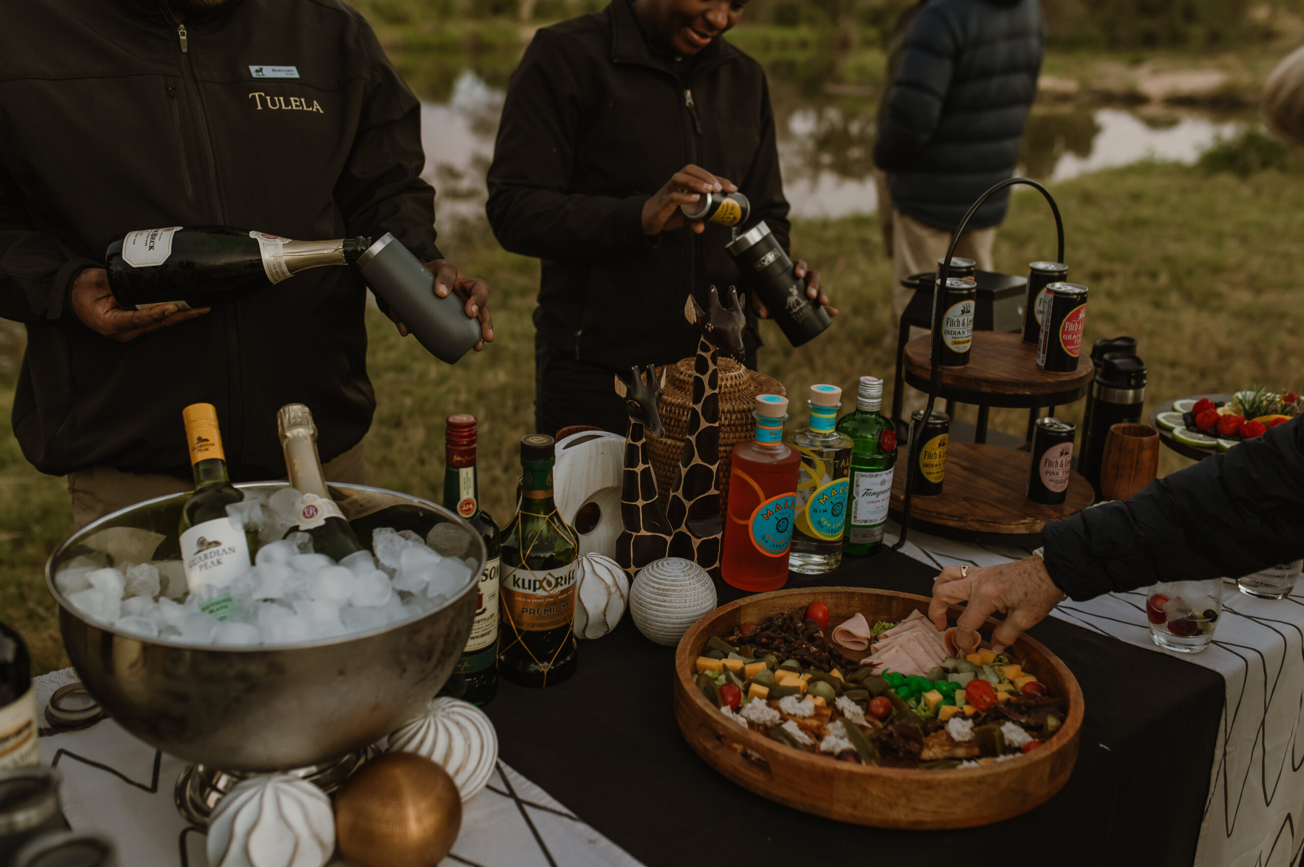 MATT&MEGANTULELAWEDDINGBYWILDWEDDINGSCO_SUNSETDRINKS-12