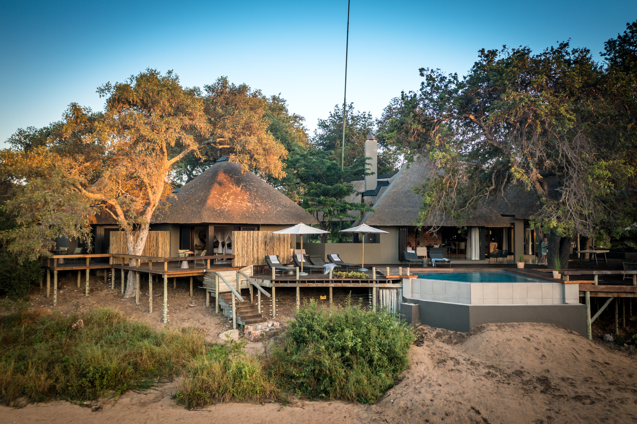 Tulela_Lodge Deck_2